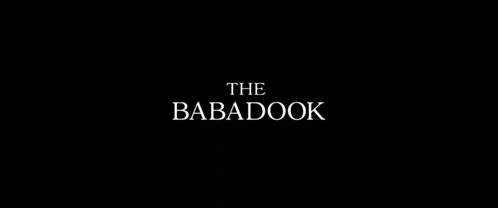 La imagen actual no tiene texto alternativo. El nombre del archivo es: 31DaysOfHorror22-07-TheBabadook-01.jpg